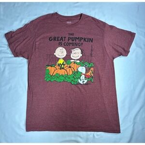 Peanuts Great Pumpkin is Coming short sleeve tshirt‎ Men's large